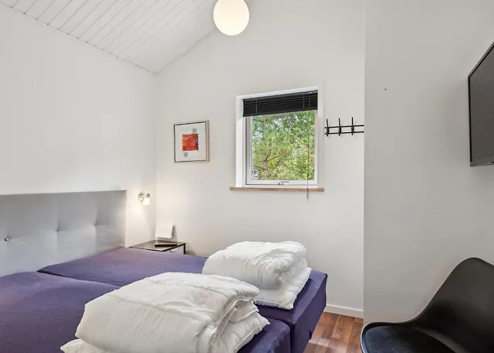 Vakantiehuis 4 Bedroom Cozy In
