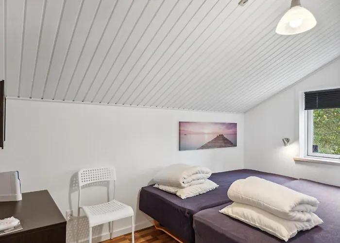 4 Bedroom Cozy In