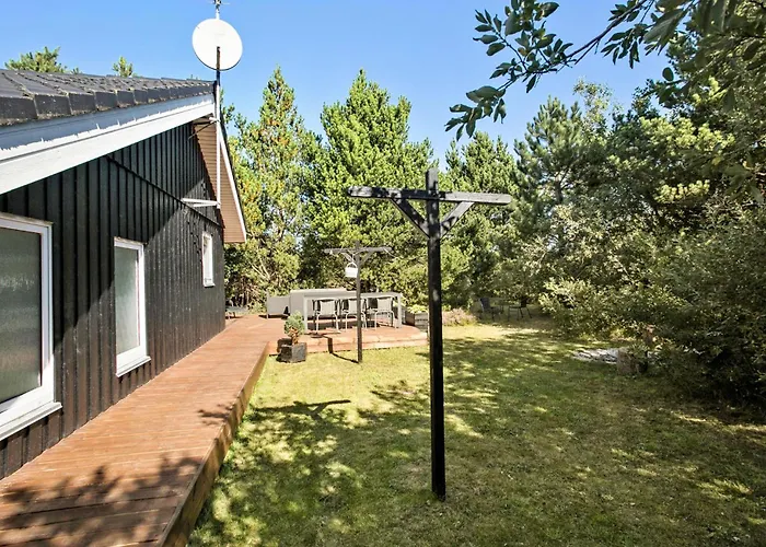 4 Bedroom Cozy In Casa vacanze Brovst